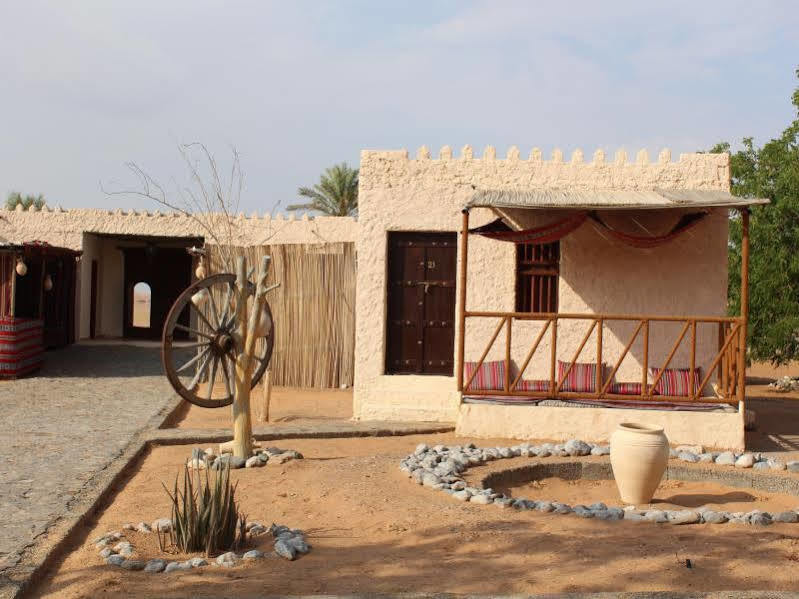 ホテル サマ アル ワシル デザート キャンプ Shāhiq エクステリア 写真